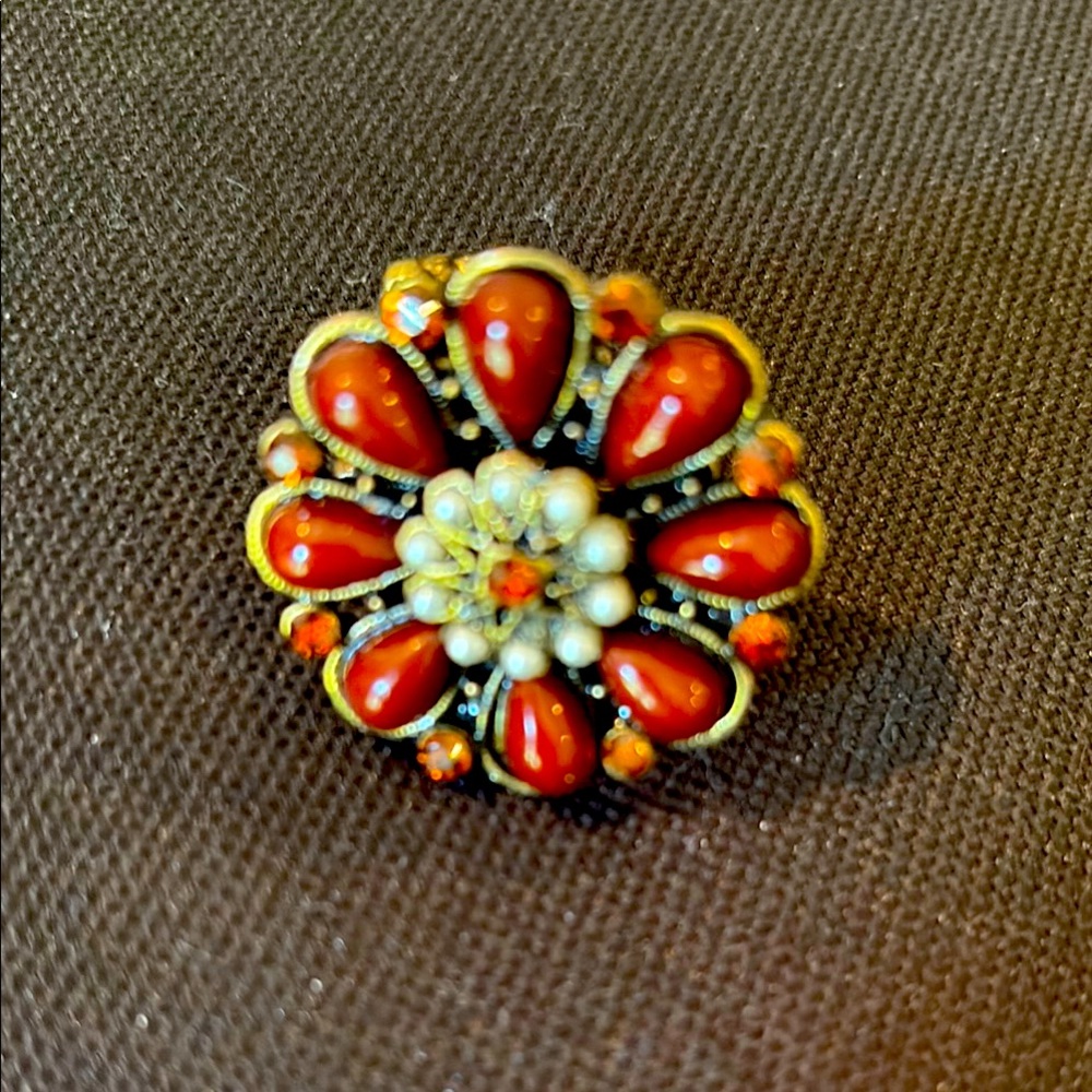 Fun floral stretchy ring